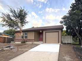 455 Hickory Pl - Photo 1 of 1