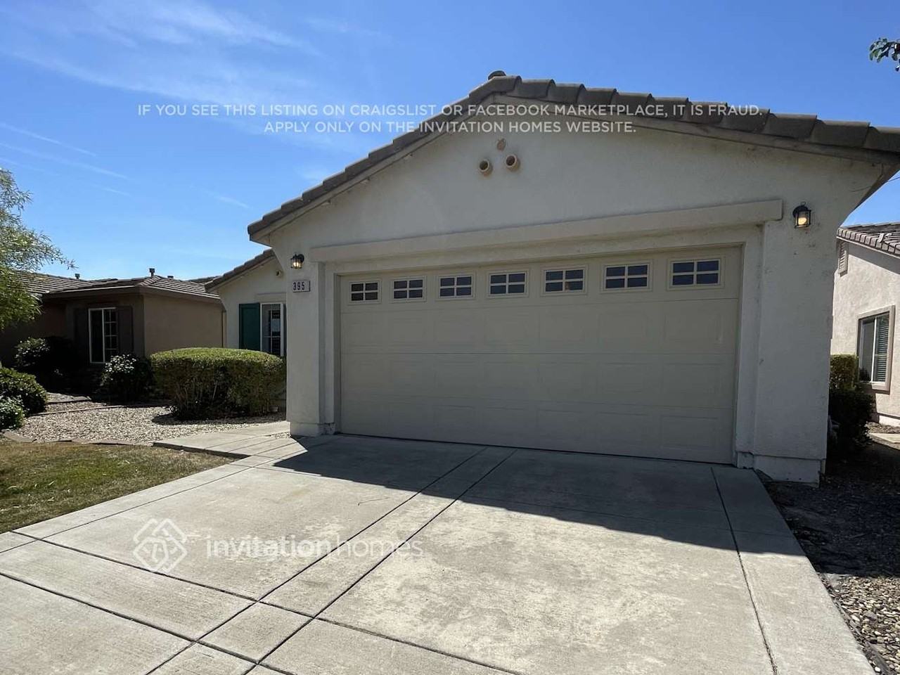 395 Atlantic Dr - Photo 2 of 20