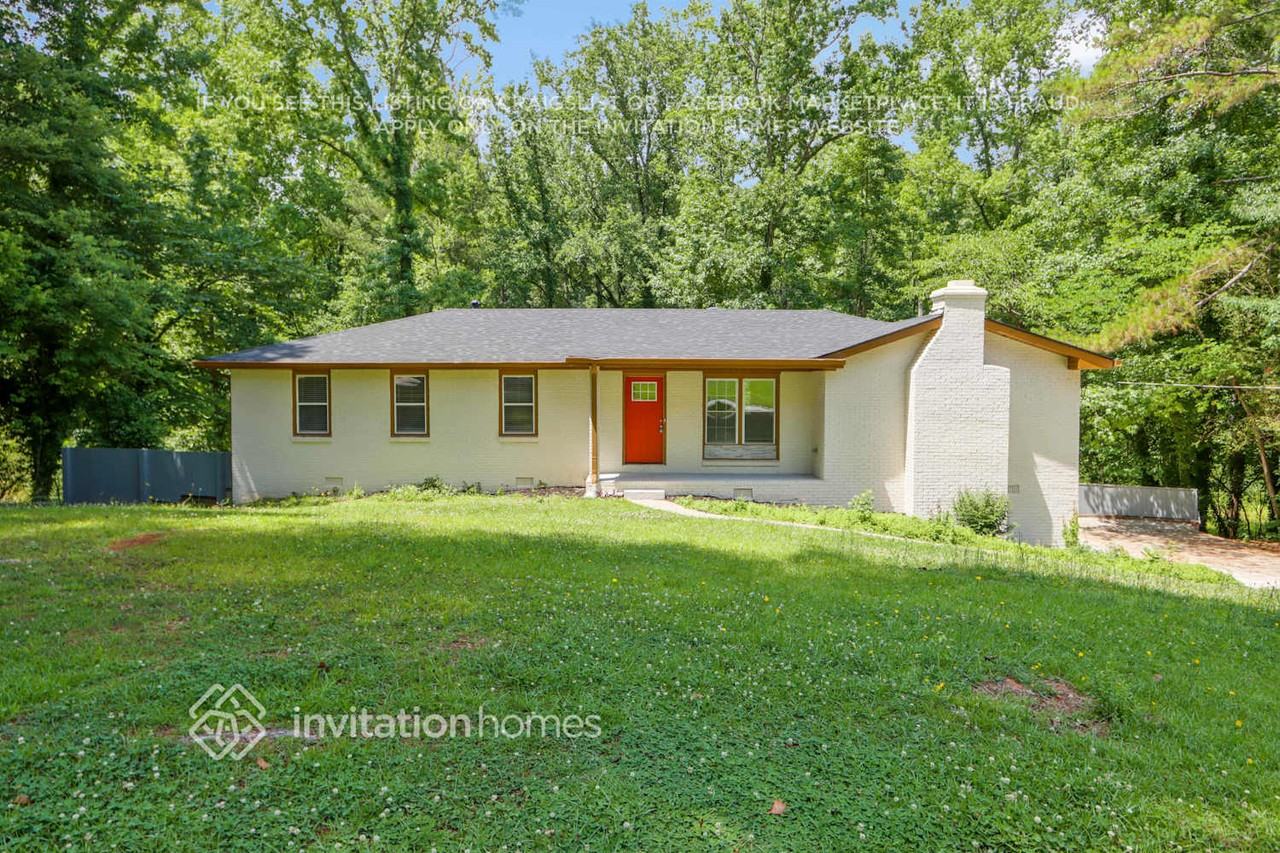 5888 Simone Dr - Photo 2 of 28