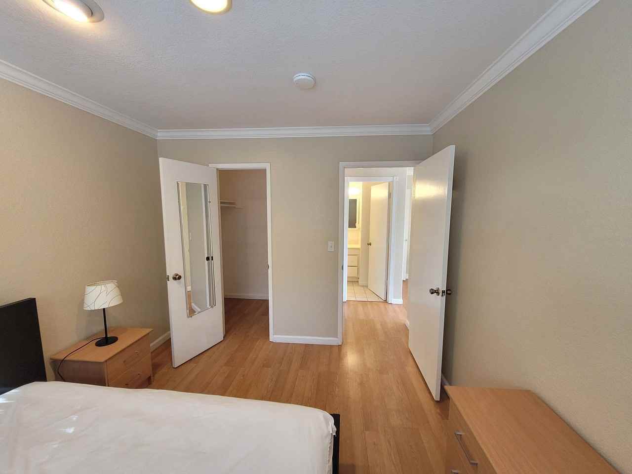 All Single Story Apartment Community - Photo 7 of 50