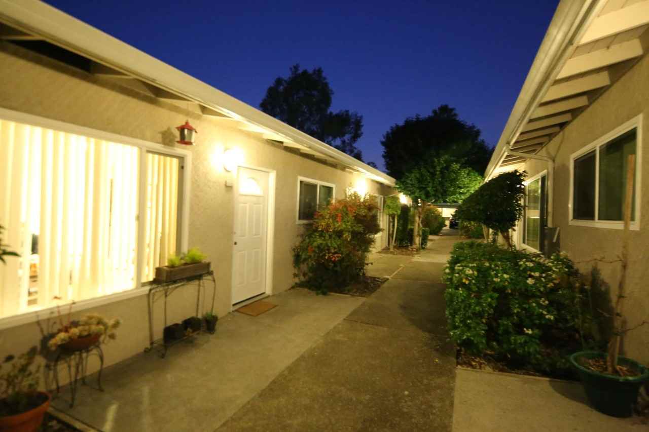 All Single Story Apartment Community - Photo 2 of 50