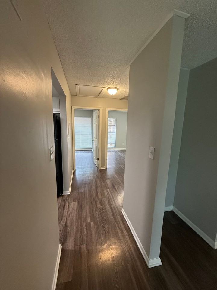 2010 E 148th Ave - Photo 4 of 11