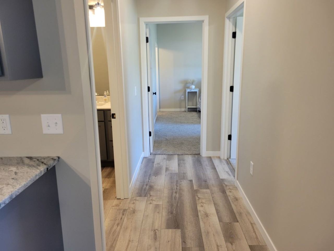 1910 11th Ave E - Photo 5 of 24