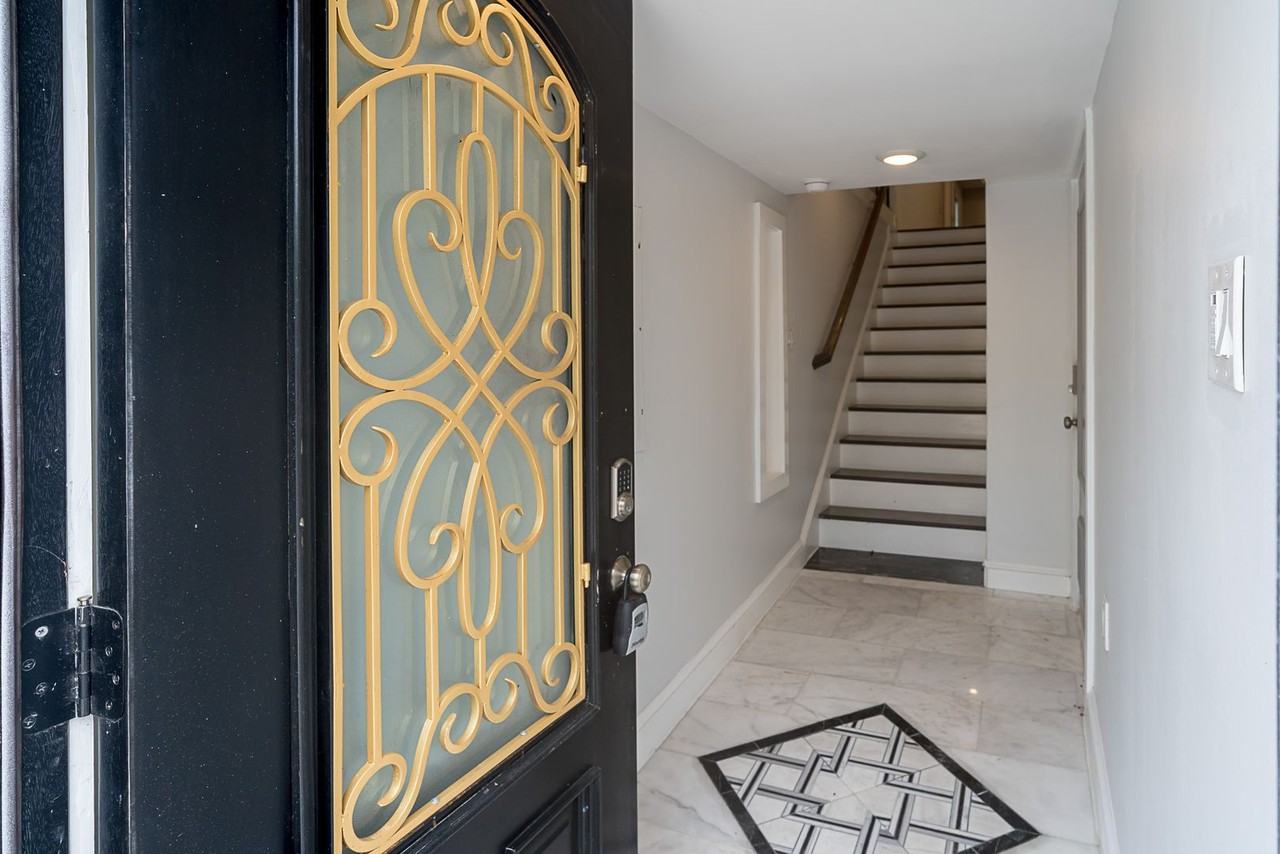 1801 Rosenberg - Photo 3 of 50