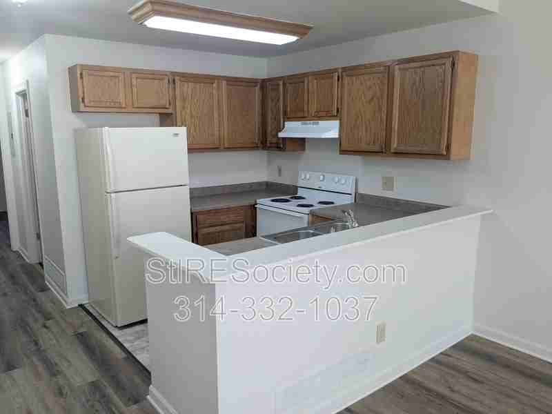 2729 Allen Ave - Photo 2 of 13