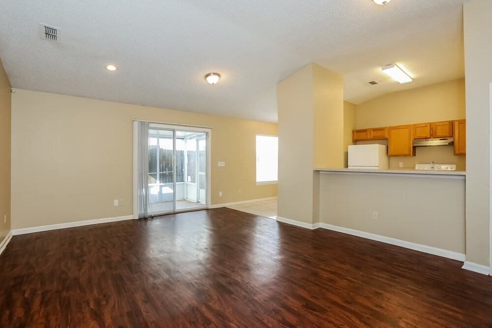 5872 Liska Dr - Photo 3 of 16