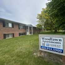 405 E Woodlawn Ave #2 - Photo 1 of 1
