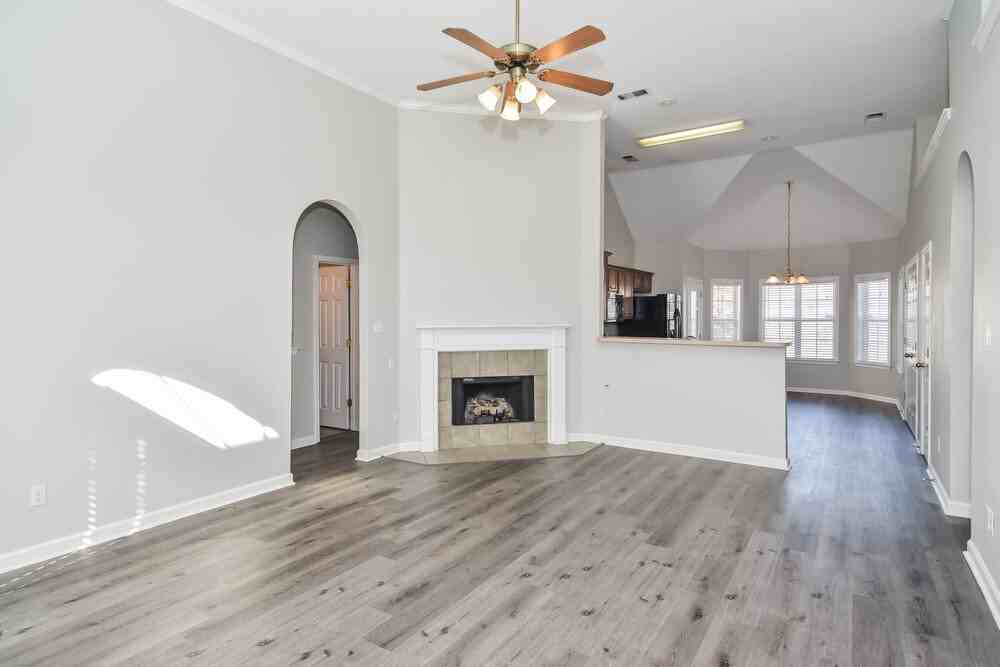 2688 Longshadow Ln - Photo 4 of 17