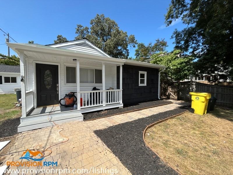 50 Baldy Ave - Photo 2 of 26