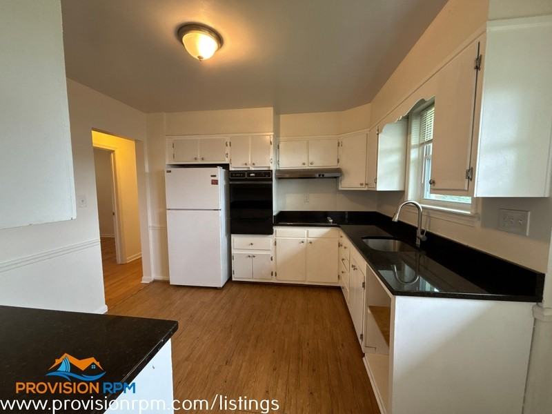 4002 22nd Avenue - Photo 7 of 35