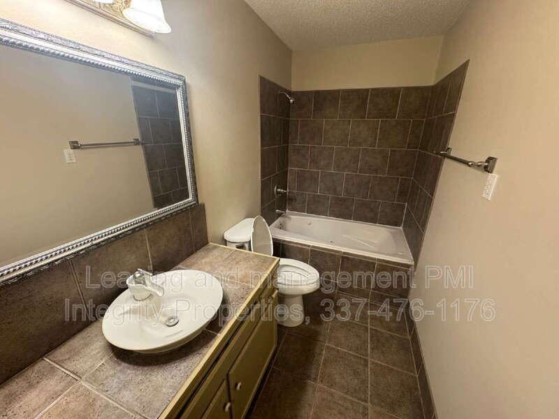 107 Steiner Rd - Photo 7 of 15