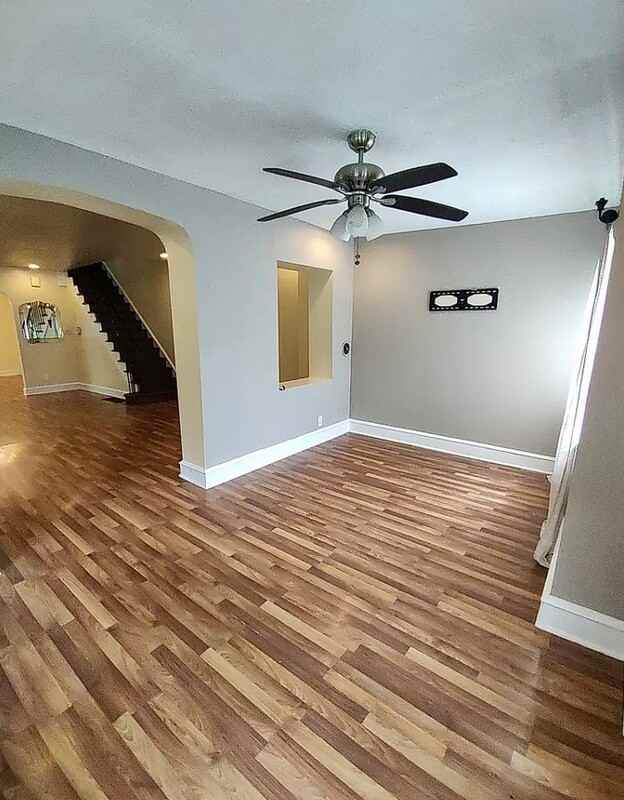 6115 Carpenter St - Photo 5 of 15