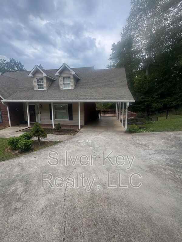 1339 English Ln - Photo 3 of 29