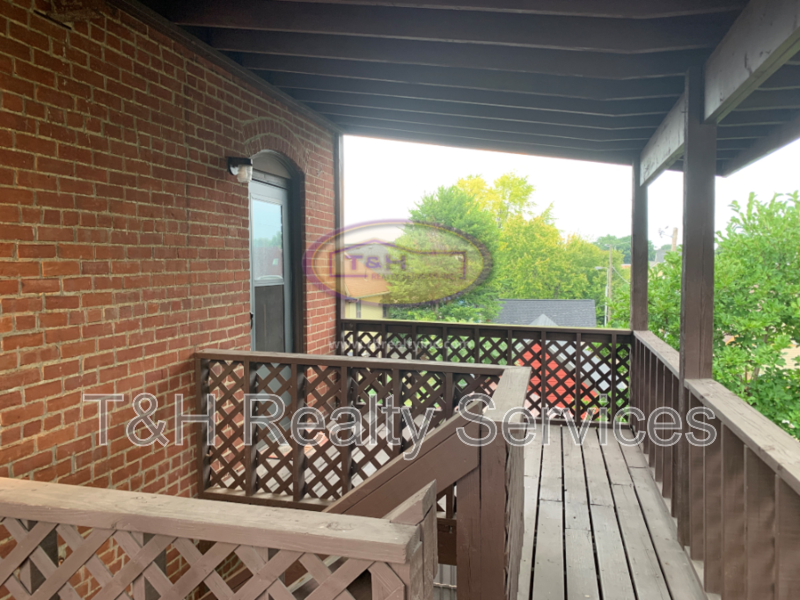 1827 N Talbott St #5 - Photo 5 of 35