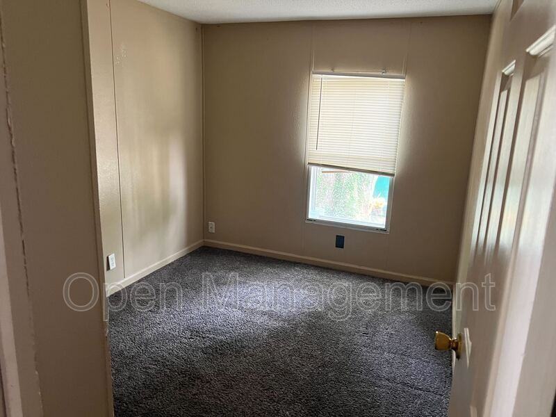 1400 Cleveland Rd - Photo 4 of 7