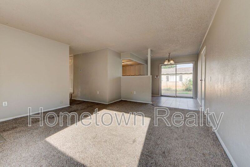 2401 Piccadilly Cir - Photo 7 of 30