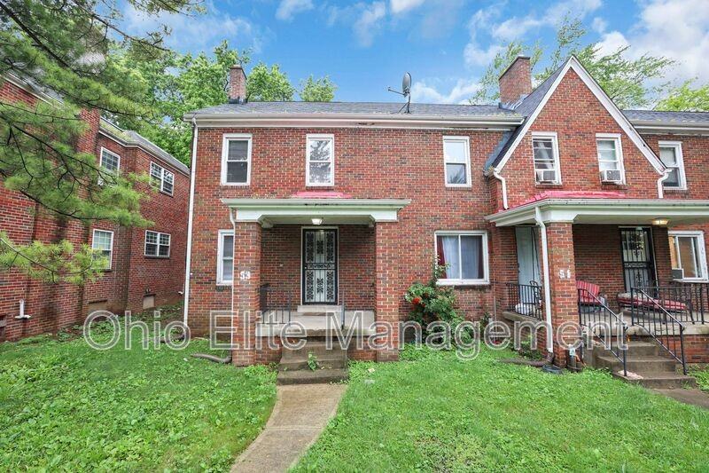 53 S Burgess Ave - Photo 7 of 43