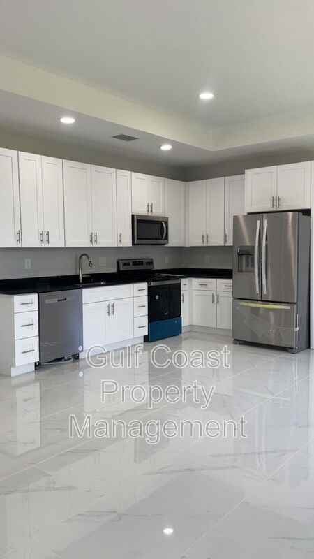 1114 Nw 22nd Ter - Photo 7 of 22