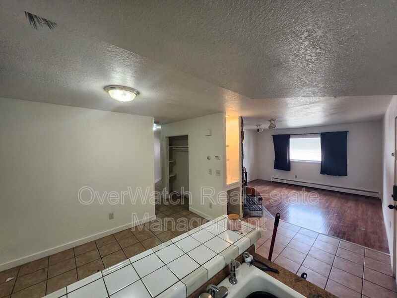 530 Mumford St #4 - Photo 6 of 10