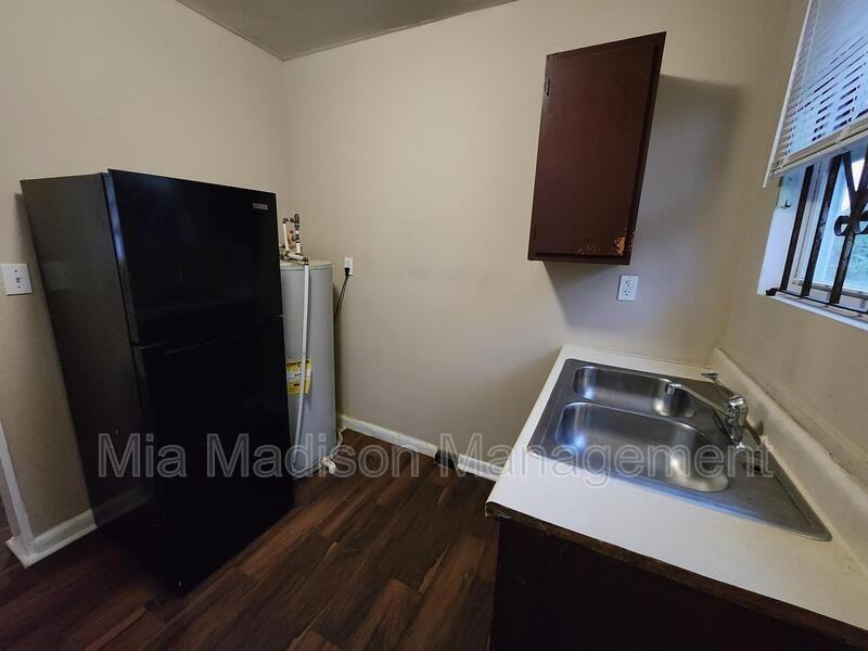 250 Ferrill St - Photo 4 of 10