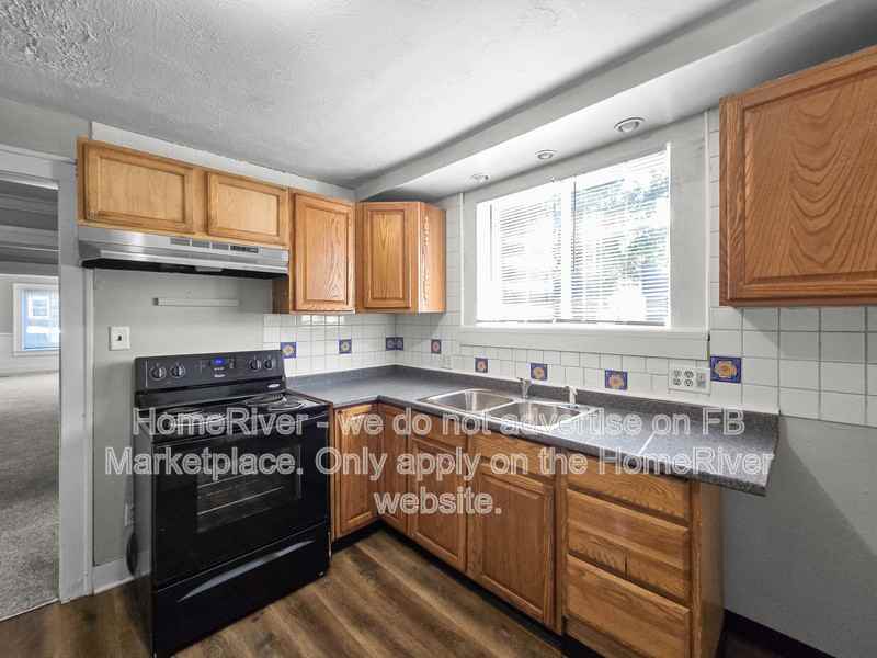 1524 South Talbott Street #1 - Photo 2 of 22