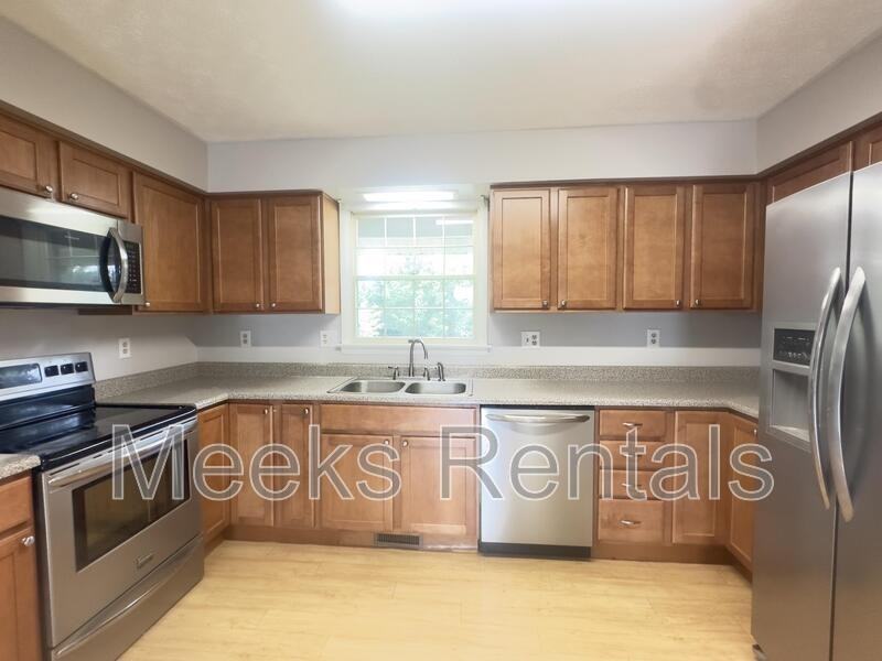 165 Sunset Ridge Rd - Photo 3 of 15