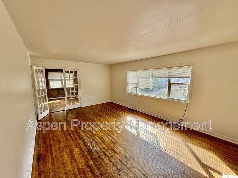 516 South St #5 - Photo 2 of 7