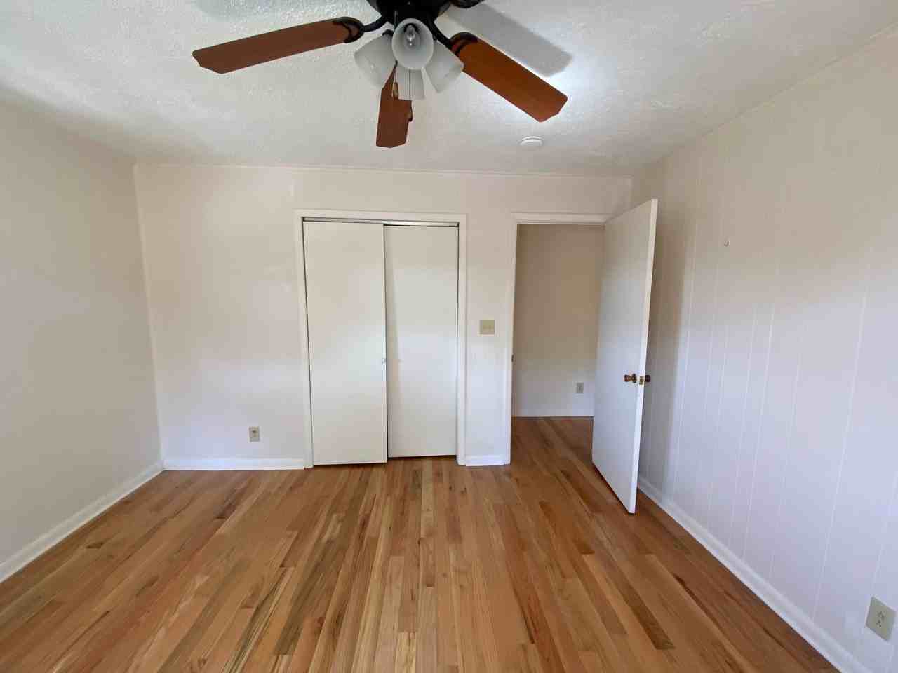 258 Wilcox Dr - Photo 7 of 14