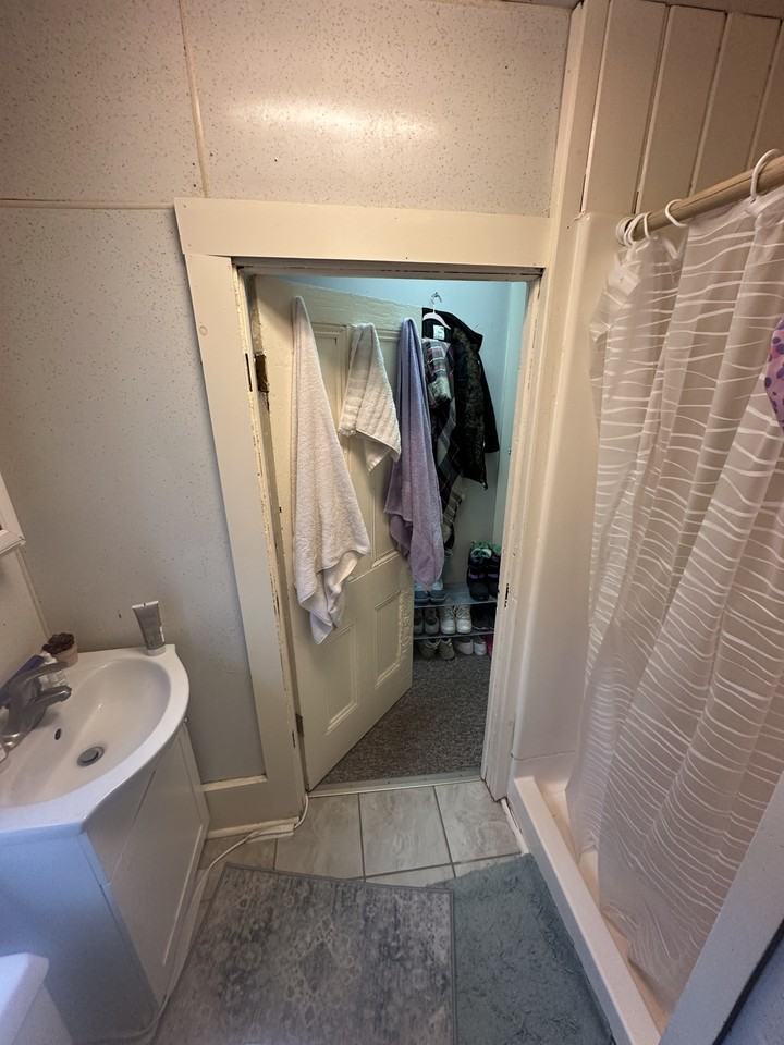 408 Stewart Ave. - Photo 5 of 13