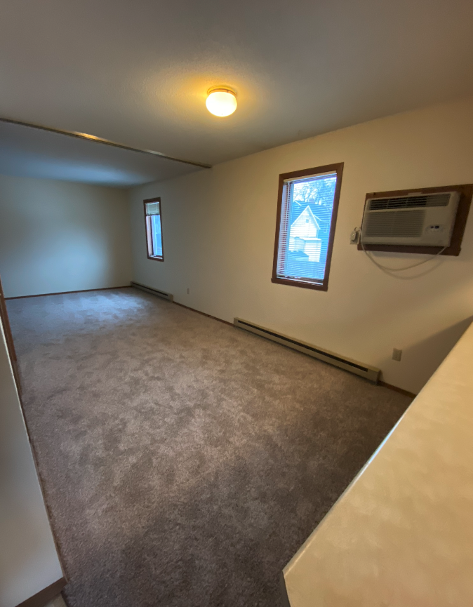 1104 North University Drive - Photo 7 of 12