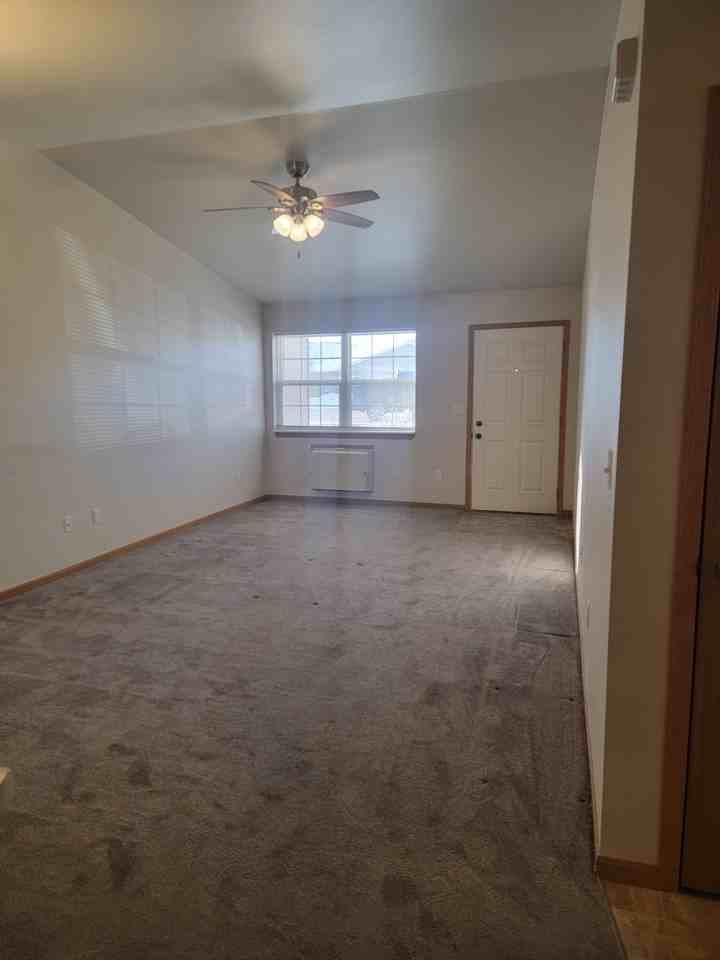 Crossroads Town Homes - Photo 3 of 26