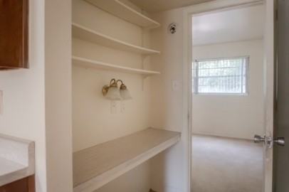 Lexington Apartments - Photo 4 of 29