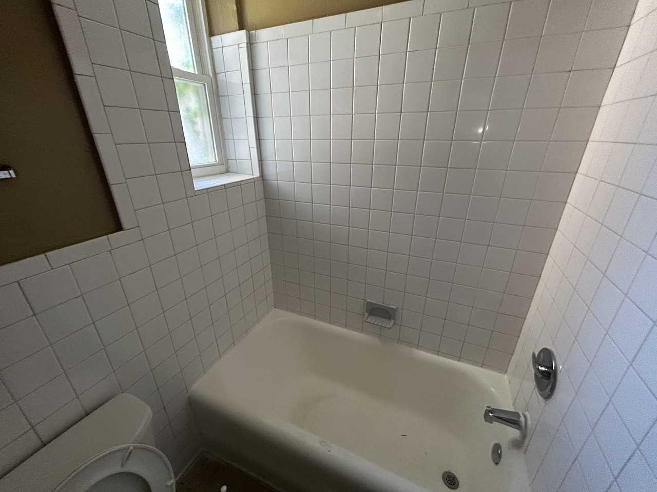 212 N 6th St - Photo 5 of 16