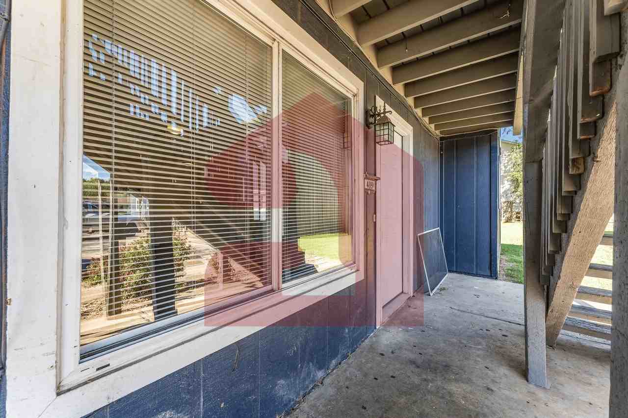 Creekside Apartments - Photo 3 of 16