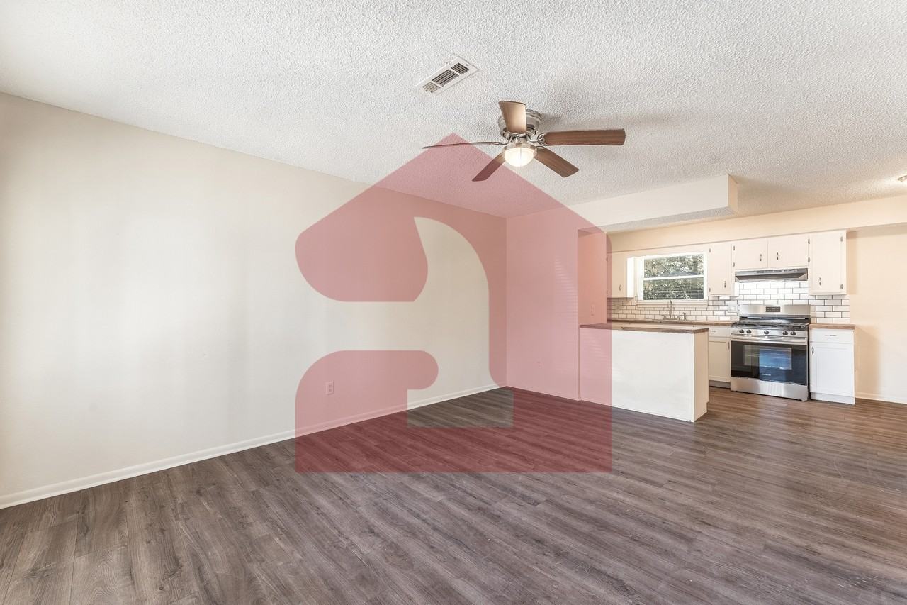 Creekside Apartments - Photo 7 of 16