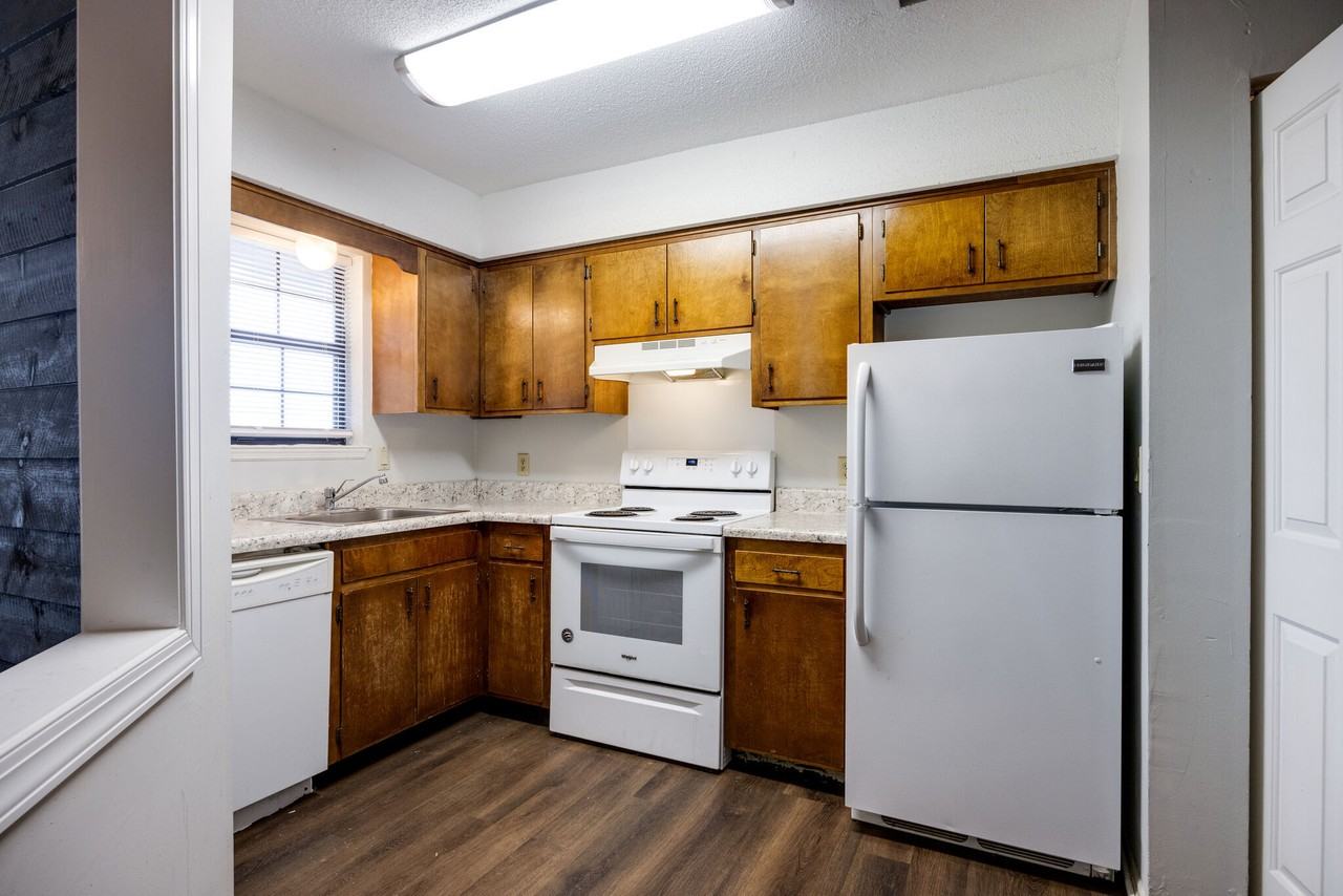 34 Woodlawn Drive (new) - Photo 6 of 50