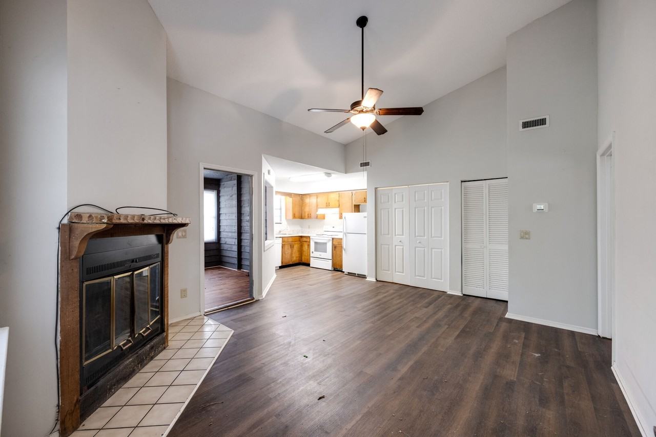 34 Woodlawn Drive (new) - Photo 4 of 32