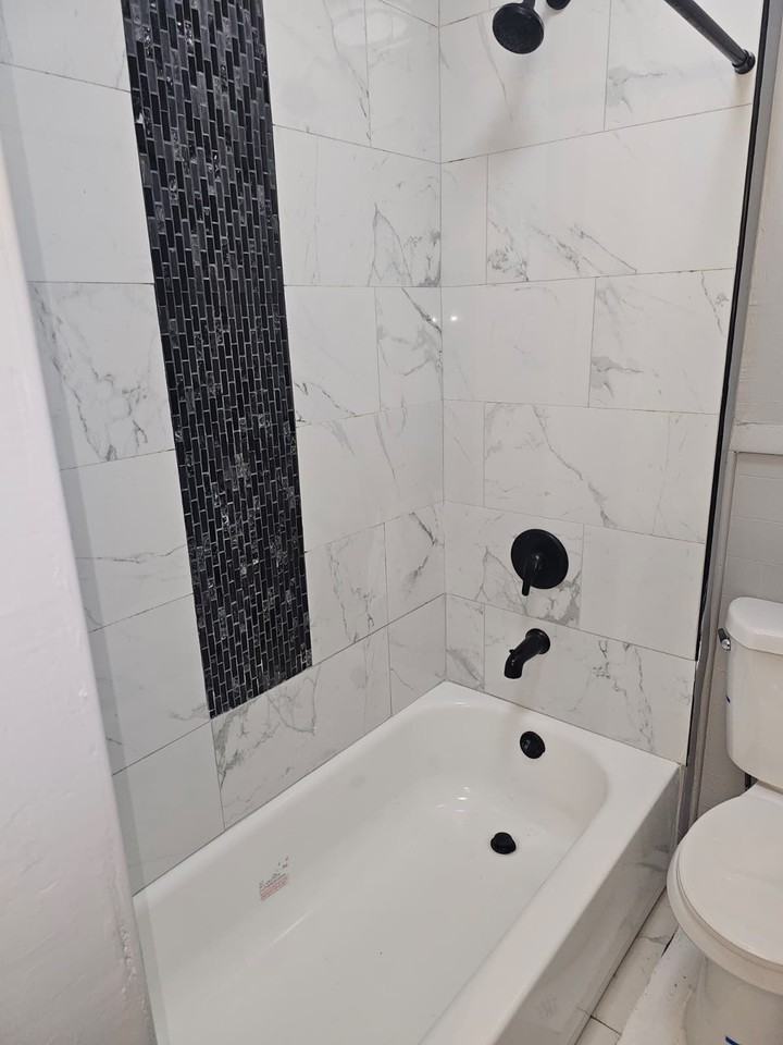 479 Putnam Street - Photo 3 of 9