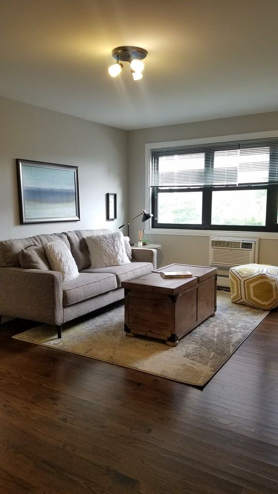 W Bryn Mawr Ave & N Sheridan Rd - Photo 2 of 14