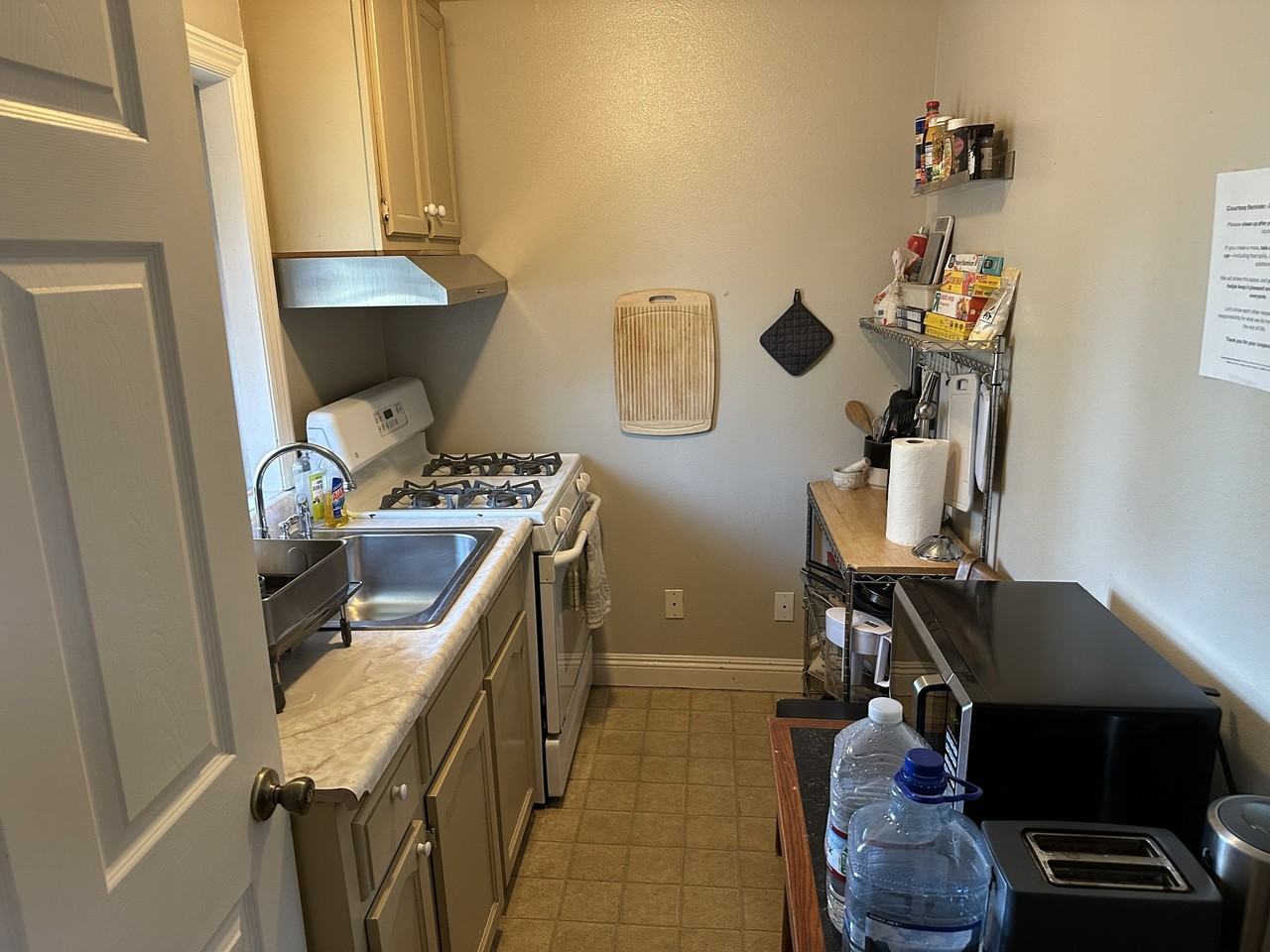 165 Chestnut St - Photo 3 of 14