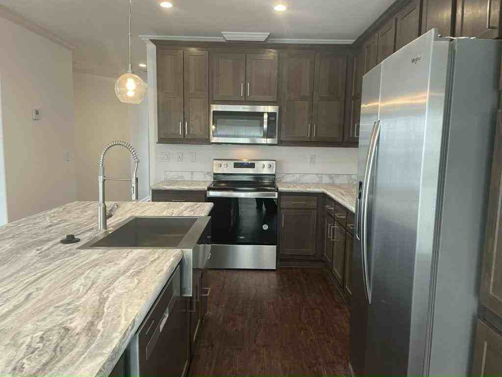 6974 41st Ave N #853 - Photo 6 of 36