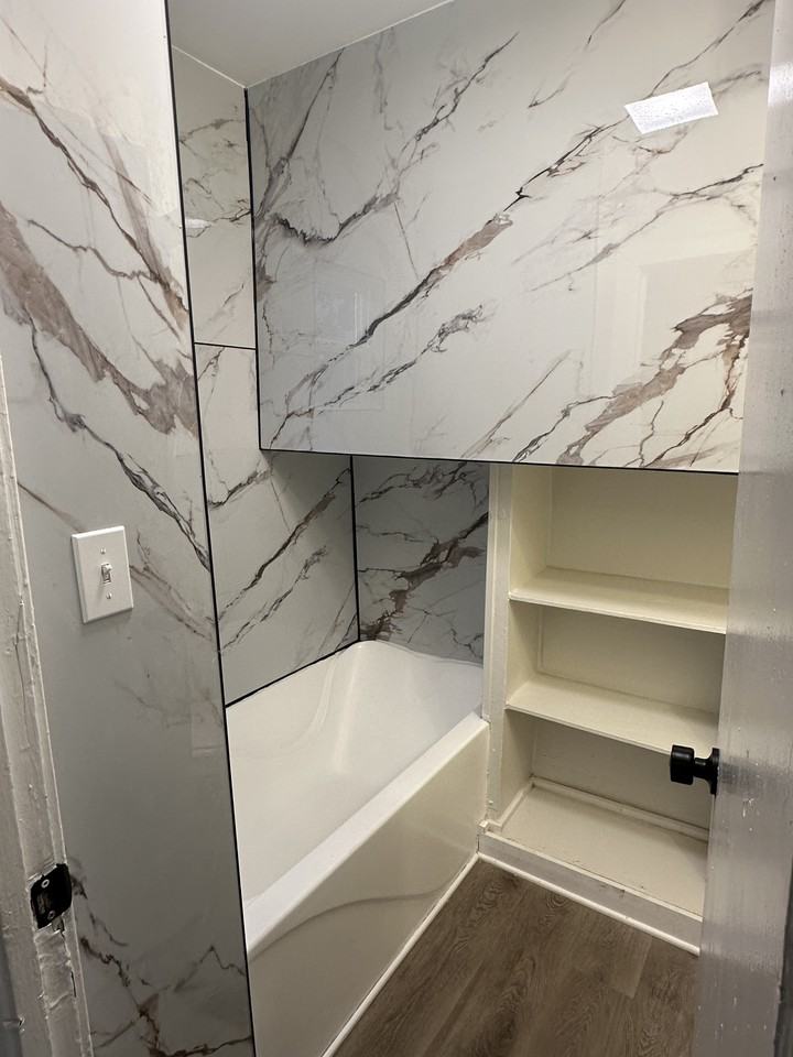 512 N Hickory St - Photo 3 of 9