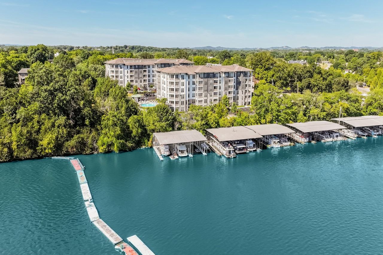The Residence at Old Hickory Lake - Photo 2 of 36