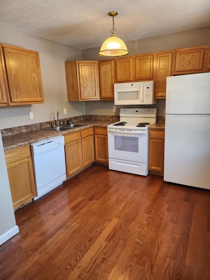 Restwood Village - Photo 4 of 20