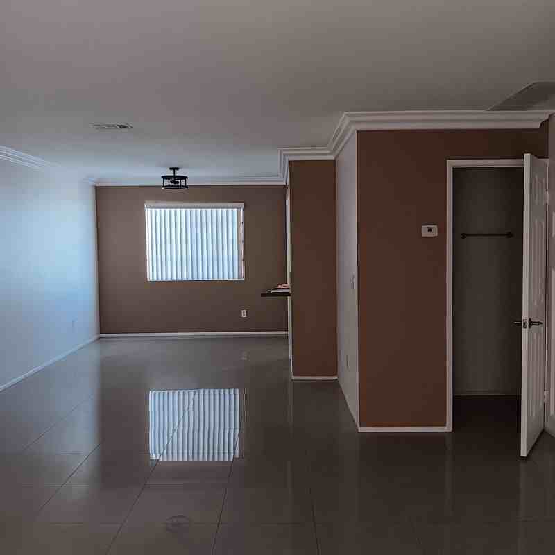 1419 W 179th St ##16 - Photo 5 of 34