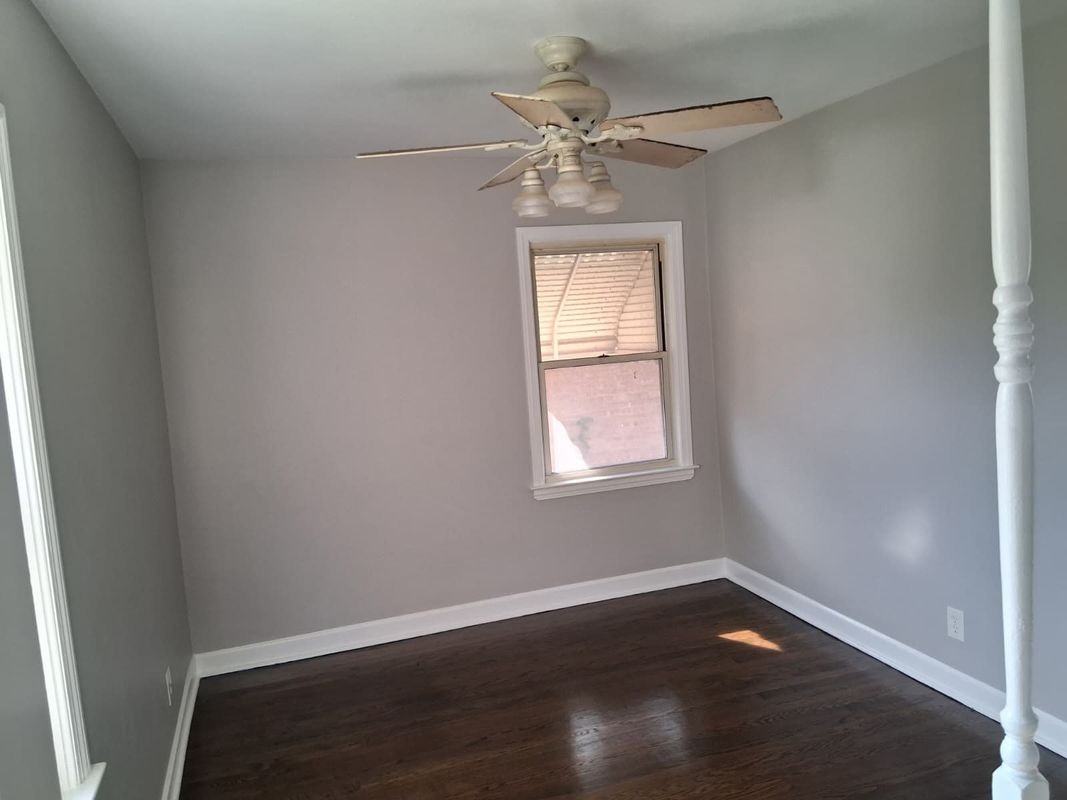 27 164th Pl - Photo 2 of 3