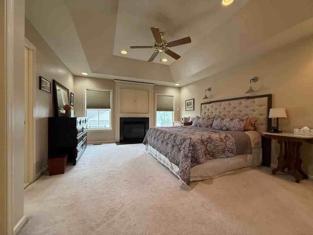 240 Honey Hollow Lane - Photo 5 of 13