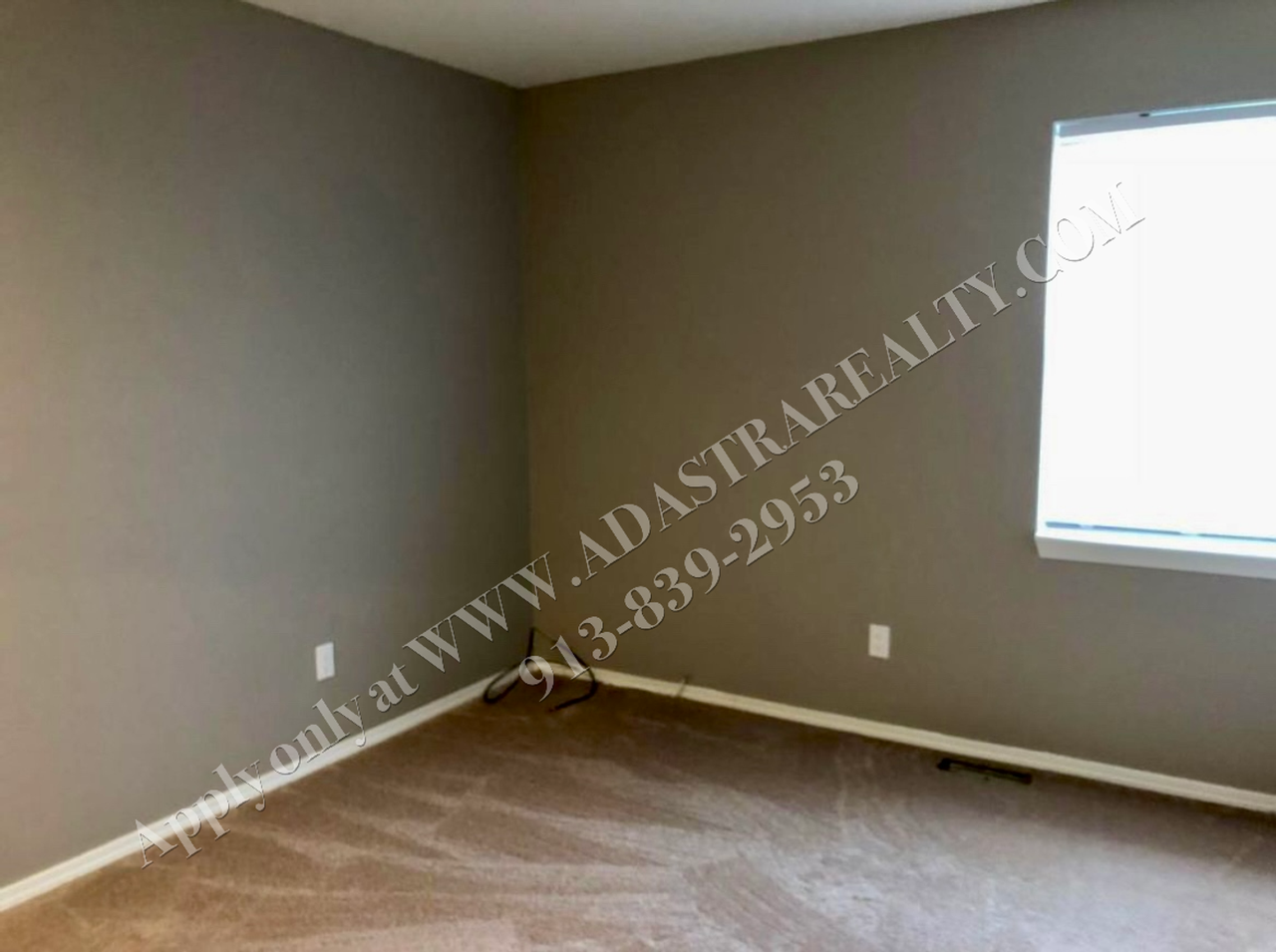 1601 E Elm Ter - Photo 6 of 13