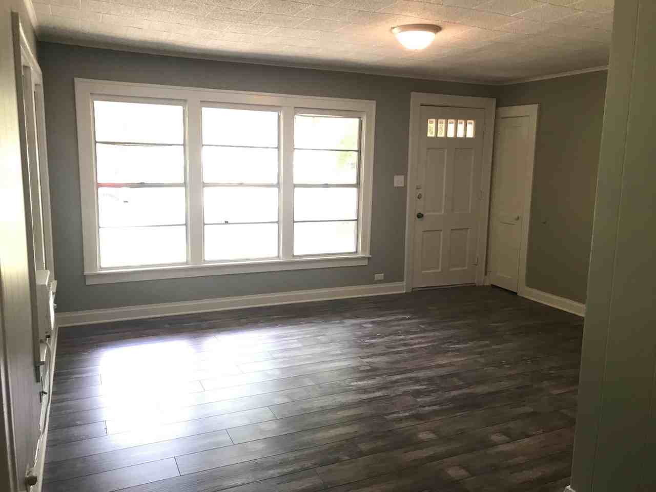 512 Jefferson Pl - Photo 3 of 28