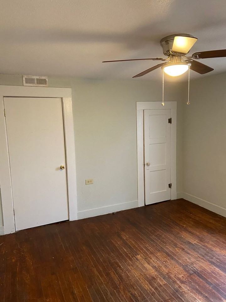 403 Marietta St - Photo 5 of 13